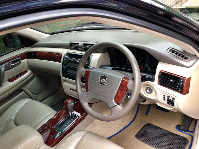 Illustration for article titled Quickride: 2002 Toyota Crown 3.0 Royal Saloon